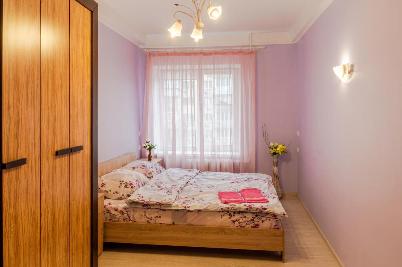 112 Вулиця Велика Васильківська Kiev Extérieur photo